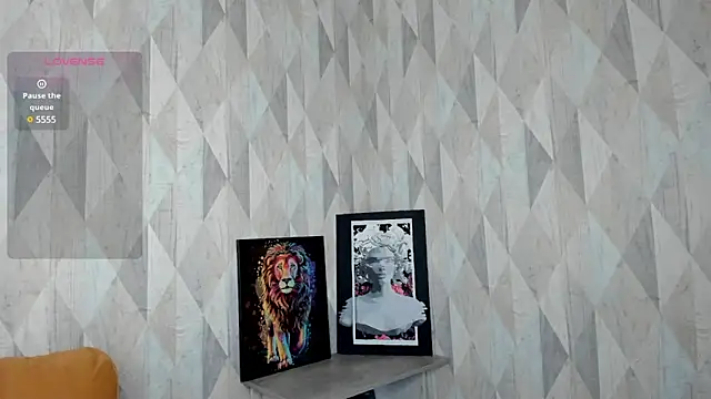 Michelle Blond online show from February 27, 2025, 10:44 am