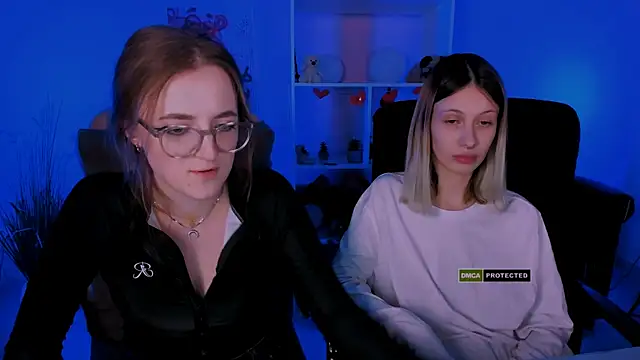 luna berryy online show from March 15, 2025, 3:40 am