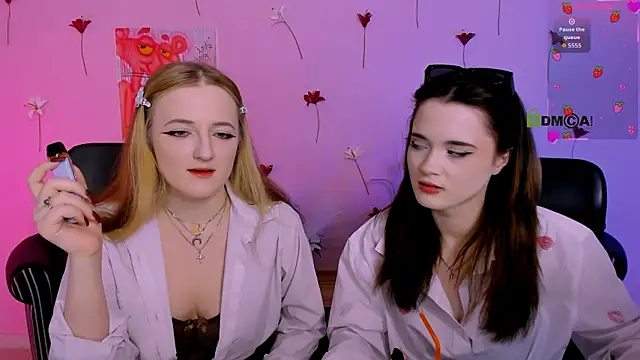 luna berryy online show from March 28, 2026, 9:16 pm