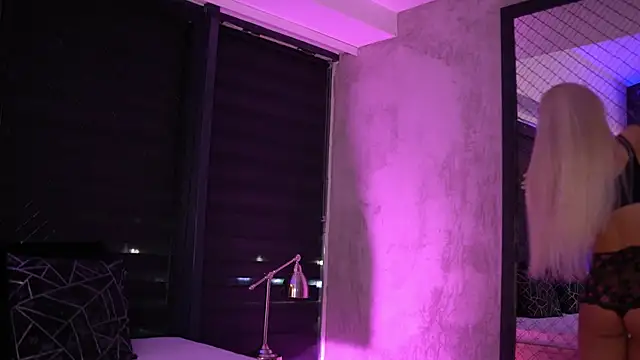 Candy Ivy online show from December 4, 2025, 6:29 pm