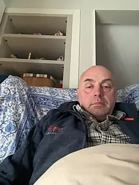 pantomax online show from March 11, 2026, 3:17 pm