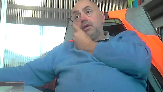 Snapshot of pantomax chatting on October 3, 2025, 10:50 am pantomax online show from October 3, 2025, 10:50 am