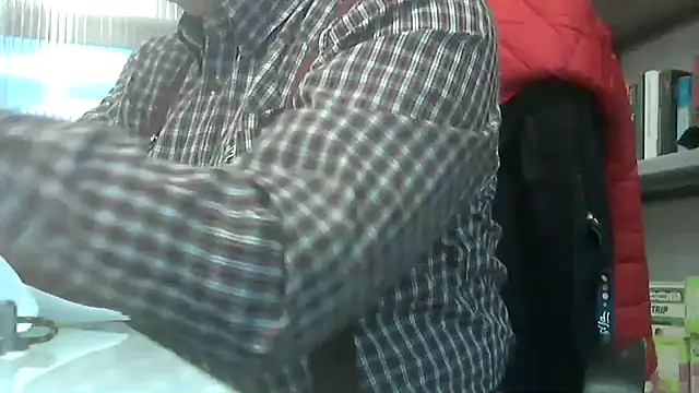 Snapshot of pantomax chatting on January 23, 2025, 10:43 am pantomax online show from January 23, 2025, 10:43 am