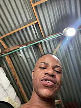 Snapshot of ElNegroRony chatting on February 6, 2025, 7:18 pm ElNegroRony online show from February 6, 2025, 7:18 pm