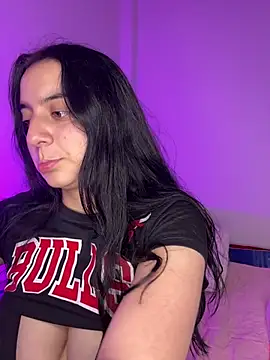 Cassie-millers online show from February 17, 2025, 4:17 pm