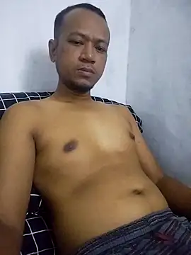 dark boy28 online show from December 3, 2025, 3:55 pm