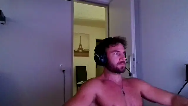 alpha-hunk online show from July 21, 2026, 12:06 pm