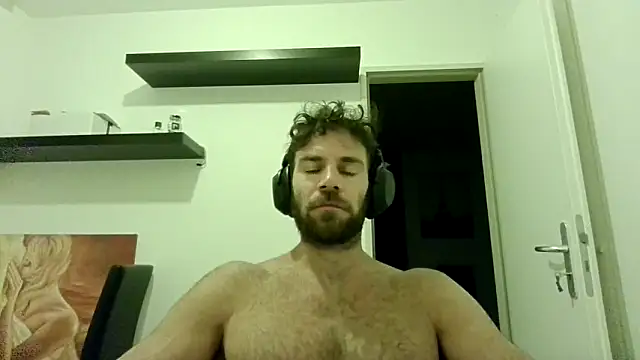 alpha-hunk online show from October 10, 2025, 6:20 pm