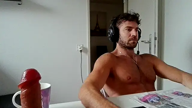 alpha-hunk online show from May 14, 2026, 8:44 am
