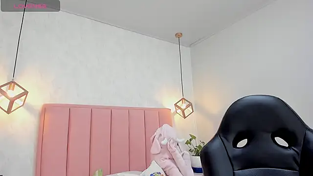 Snapshot of MAYROBERTSS chatting on January 28, 2025, 12:22 pm MAYROBERTSS online show from January 28, 2025, 12:22 pm