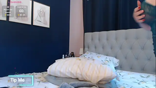 BustyBonnieUK online show from March 4, 2025, 1:49 pm