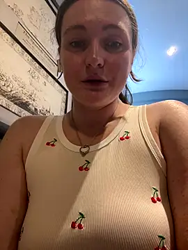 BustyBonnieUK online show from December 2, 2025, 10:39 am