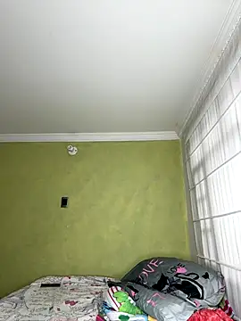 aurora divine online show from December 14, 2025, 1:17 pm