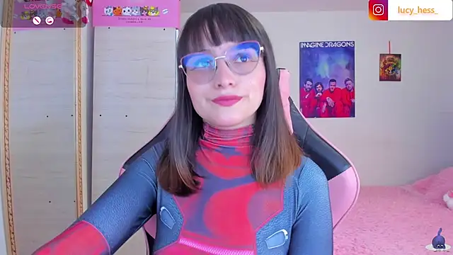 Lucyy-hess online show from April 21, 2026, 6:58 pm