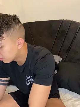 merlyn 00 online show from December 28, 2024, 7:11 pm