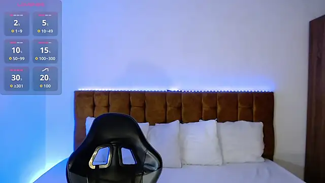 Snapshot of alexiaaross chatting on October 23, 2025, 6:12 am alexiaaross online show from October 23, 2025, 6:12 am