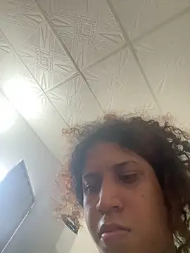 Snapshot of zahrivk1 chatting on October 1, 2025, 4:33 pm zahrivk1 online show from October 1, 2025, 4:33 pm