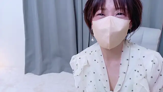 Risa 06 online show from February 21, 2026, 12:40 pm