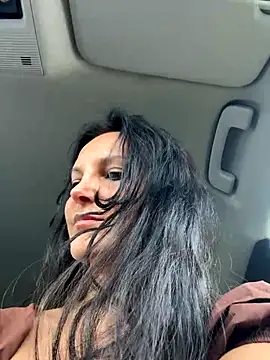 Snapshot of -OLYA- chatting on November 12, 2025, 1:15 pm -OLYA- online show from November 12, 2025, 1:15 pm