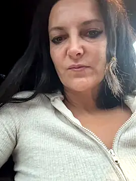 Snapshot of -OLYA- chatting on November 20, 2025, 6:58 am -OLYA- online show from November 20, 2025, 6:58 am