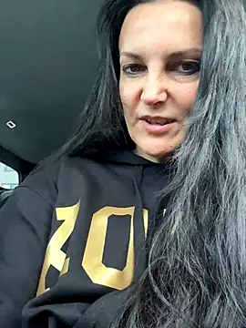 Snapshot of -OLYA- chatting on November 27, 2025, 2:28 pm -OLYA- online show from November 27, 2025, 2:28 pm