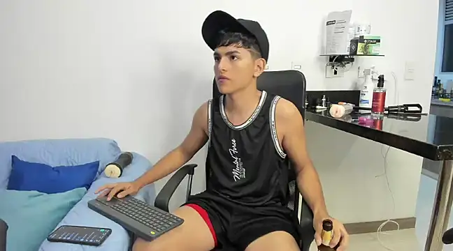 Lyam ap online show from January 14, 2025, 9:02 am