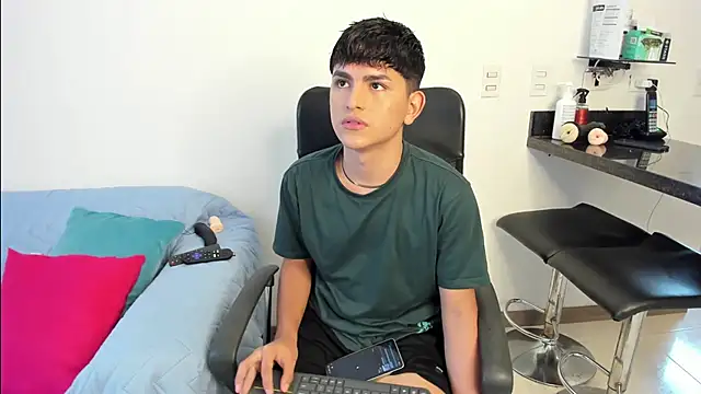 Lyam ap online show from February 20, 2025, 3:19 pm