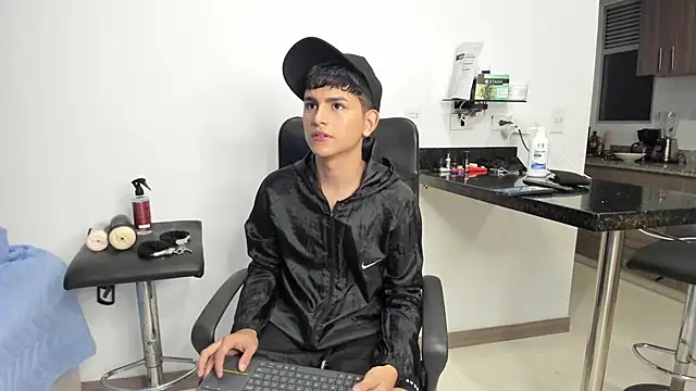 Lyam ap online show from January 16, 2025, 8:54 am