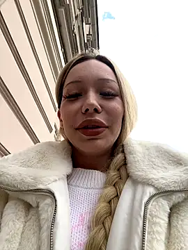 Snapshot of babydolll chatting on October 4, 2025, 10:39 am babydolll online show from October 4, 2025, 10:39 am