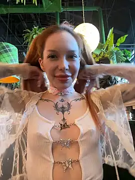 Snapshot of babydolll chatting on March 21, 2025, 2:40 pm babydolll online show from March 21, 2025, 2:40 pm