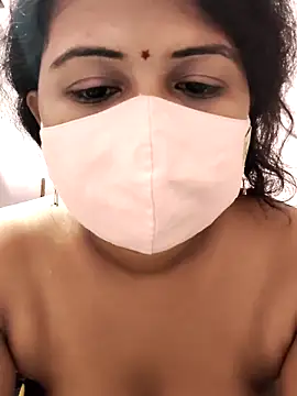 Snapshot of Dr_Chhaya chatting on June 18, 2026, 9:14 am Dr Chhaya online show from June 18, 2026, 9:14 am