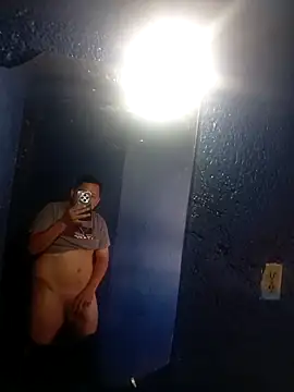 Cherrysfox1 online show from March 4, 2026, 11:12 pm