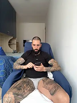 Gioeltoro89 online show from May 10, 2026, 2:41 pm