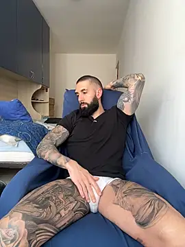 Gioeltoro89 online show from May 12, 2026, 2:56 pm