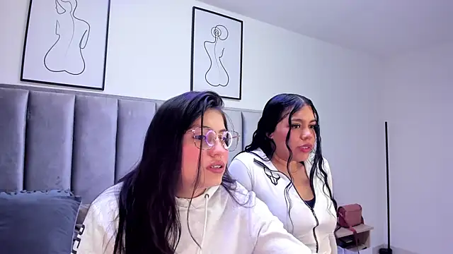 Snapshot of Laiia_Page chatting on November 13, 2025, 1:26 pm Laiia Page online show from November 13, 2025, 1:26 pm