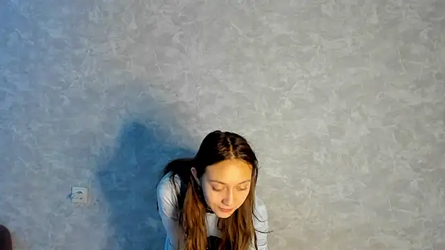 EllaSky xoxo online show from October 9, 2025, 4:18 pm