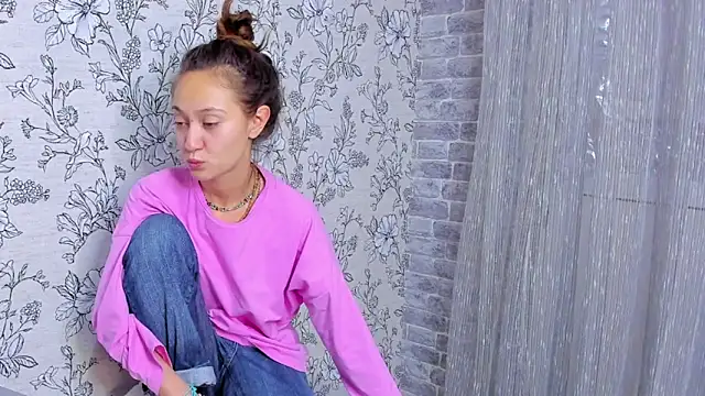 EllaSky xoxo online show from November 12, 2025, 2:59 am