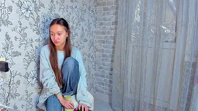 EllaSky xoxo online show from December 13, 2025, 8:26 pm