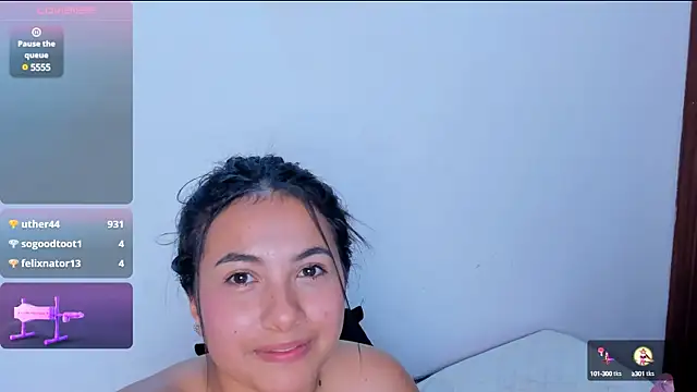 MeganAlvarez online show from December 5, 2024, 11:45 pm