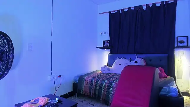 Snapshot of Camila_TransGirl chatting on February 27, 2025, 3:40 am Camila TransGirl online show from February 27, 2025, 3:40 am