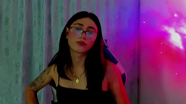 Snapshot of Camila_TransGirl chatting on December 15, 2025, 5:19 pm Camila TransGirl online show from December 15, 2025, 5:19 pm