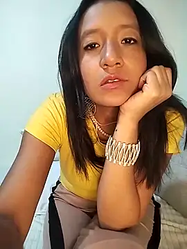 cami victoria online show from February 26, 2025, 11:19 pm