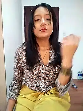 cami victoria online show from September 29, 2025, 1:17 pm