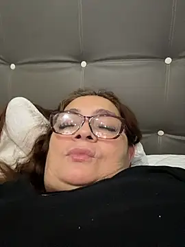 AntonellaAlondra4 online show from March 6, 2026, 3:12 am