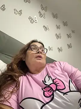 Snapshot of AntonellaAlondra4 chatting on November 7, 2025, 4:06 am AntonellaAlondra4 online show from November 7, 2025, 4:06 am