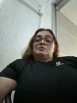 AntonellaAlondra4 online show from December 23, 2025, 3:28 am