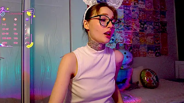 Snapshot of Milky_way_UwU chatting on April 3, 2026, 4:19 am Milky way UwU online show from April 3, 2026, 4:19 am