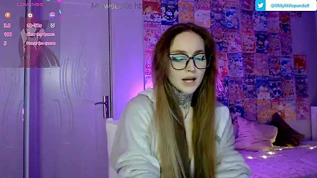 Snapshot of Milky_way_UwU chatting on December 14, 2024, 10:07 pm Milky way UwU online show from December 14, 2024, 10:07 pm