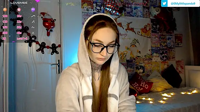 Snapshot of Milky_way_UwU chatting on December 22, 2024, 2:49 am Milky way UwU online show from December 22, 2024, 2:49 am