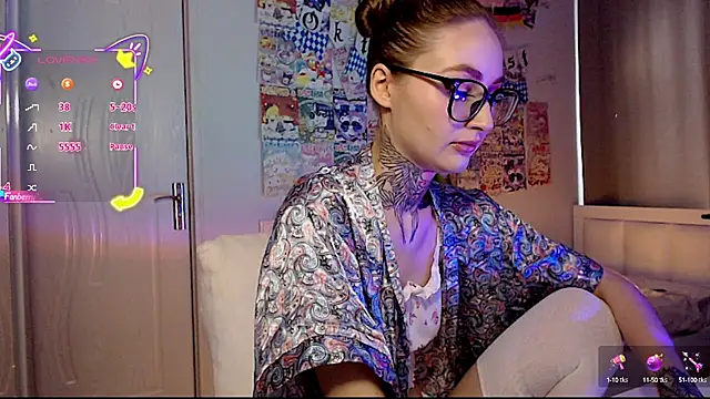 Snapshot of Milky_way_UwU chatting on October 4, 2025, 10:06 am Milky way UwU online show from October 4, 2025, 10:06 am